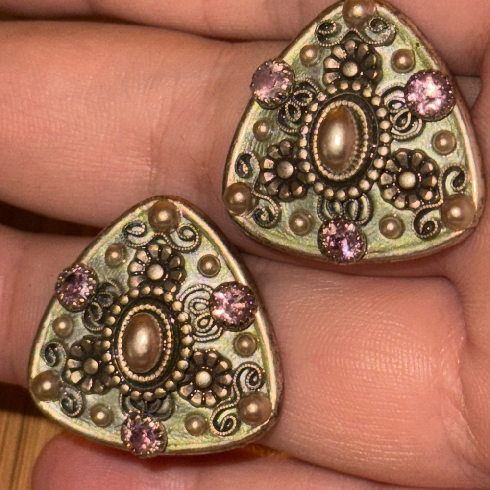 Michael Golan Silver Floral Earrings